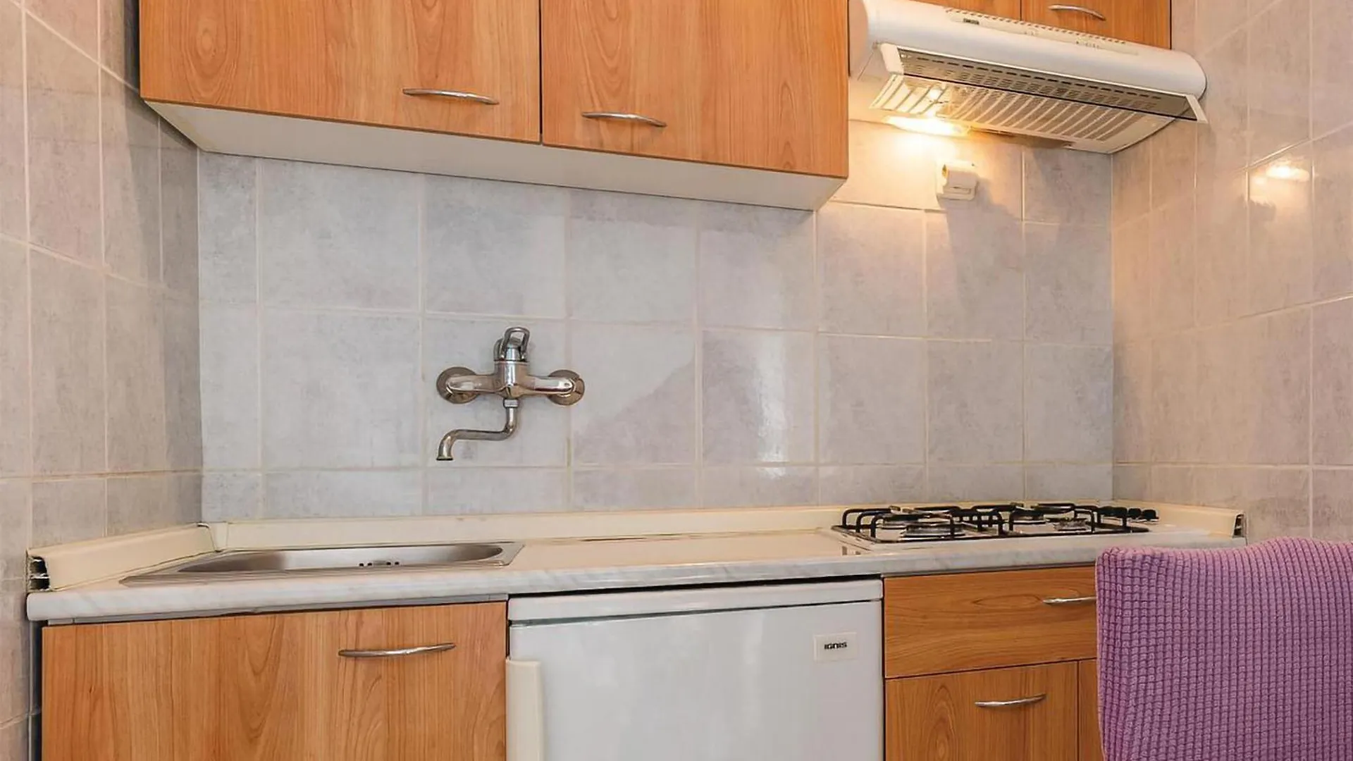 Beautiful Apartment In Medulin With Kitchen